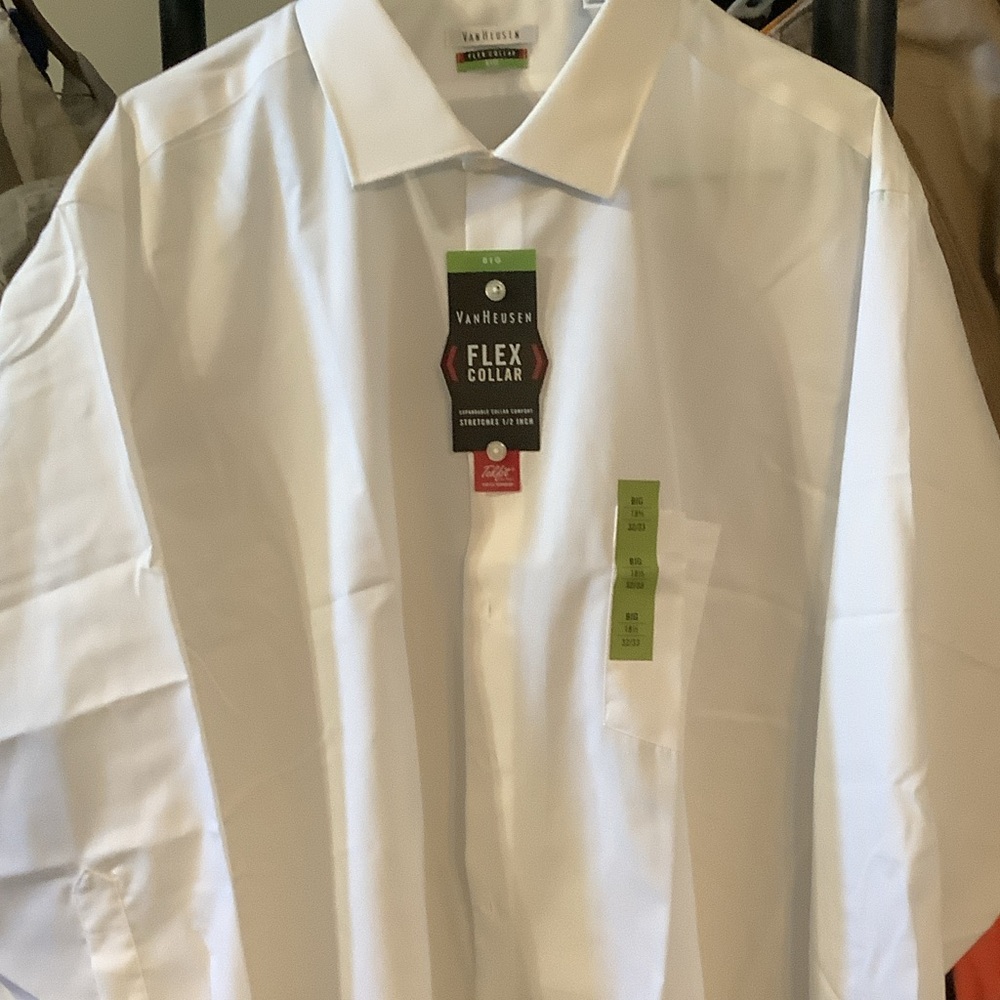 Van Heusen Men's‎ Classic White Flex Collar Shirt, L/S Buttonup, 18.5-32-33